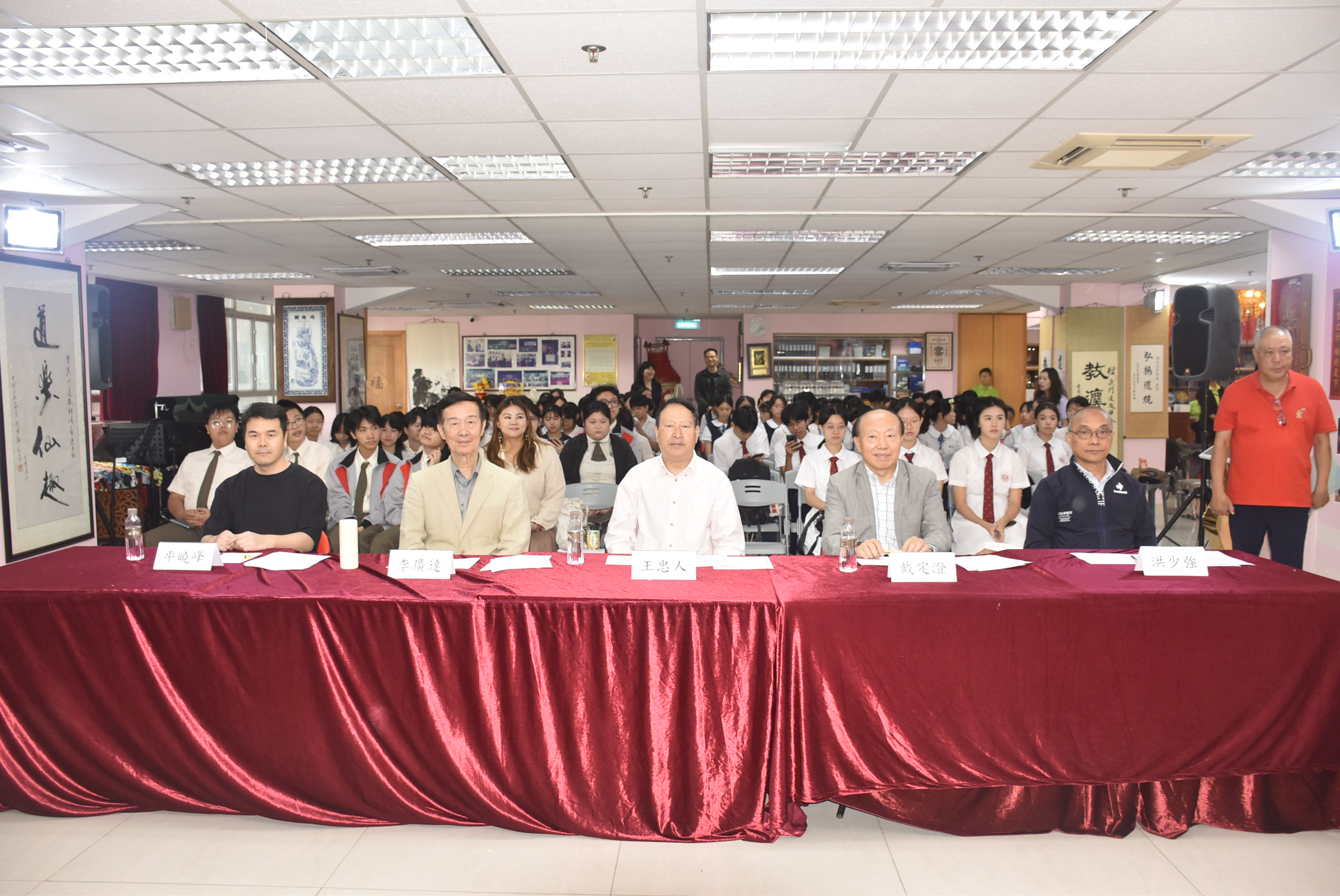 1763343302648690.jpg 1763343302648690.jpg