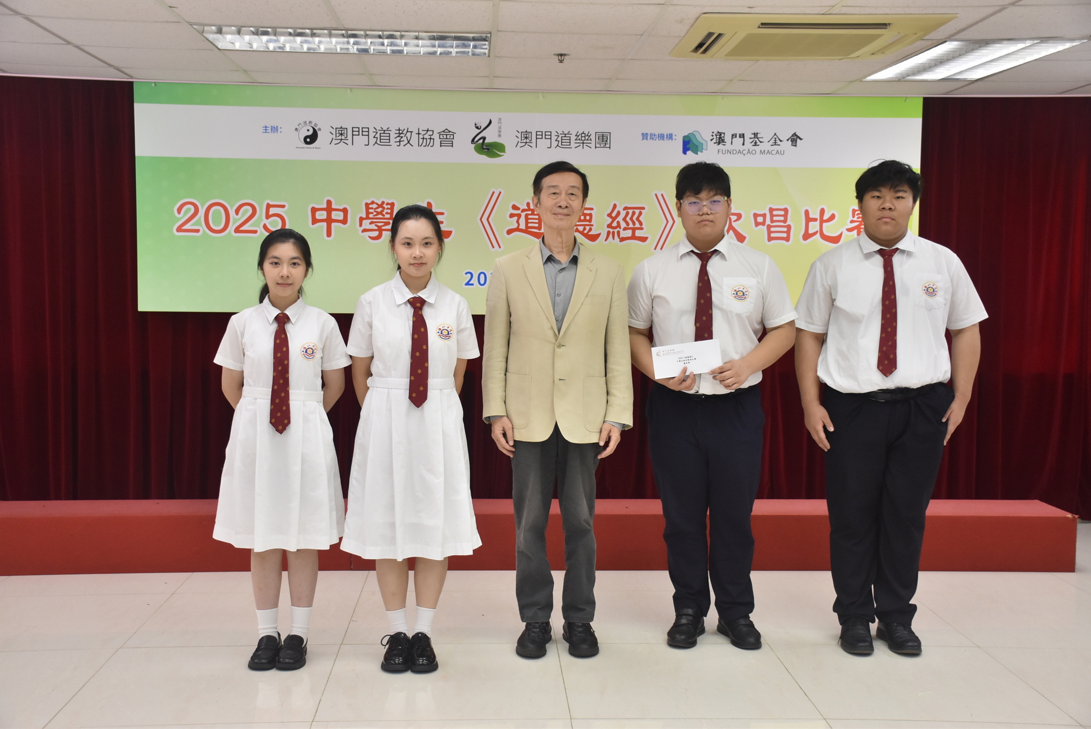 1763343568639476.jpg 1763343568639476.jpg