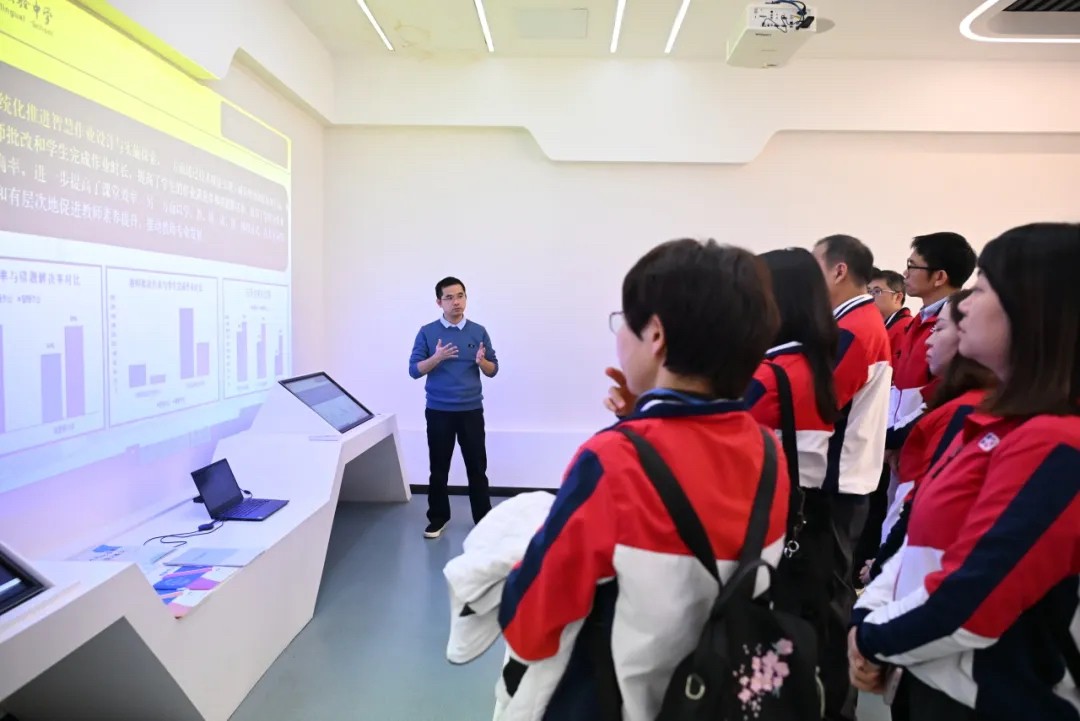 1763967379630603.jpg 1763967379630603.jpg