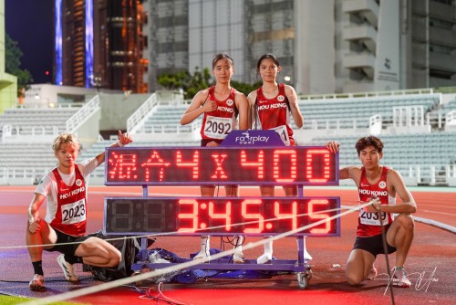 梁洛堯黃靖淞二百米封王