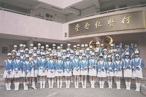 (本文章轉載自華穚報)濠中步操樂隊赴滬表演