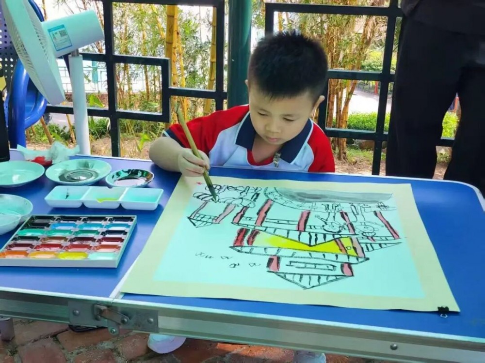 濠江中學附屬小學 參加全澳繪畫比賽 師生同心展藝術風采