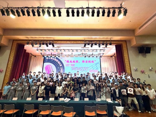 濠江英才第七屆校園歌唱比賽順利舉行