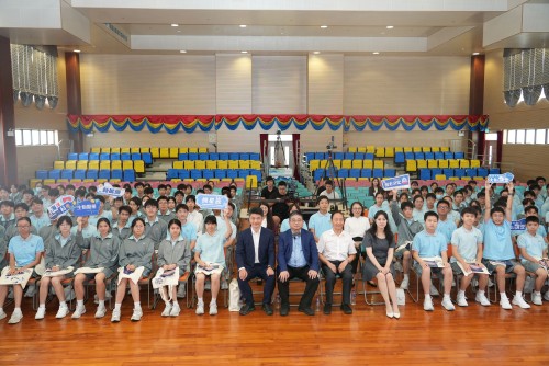 “給孩子們的大師講堂”走進濠江英才